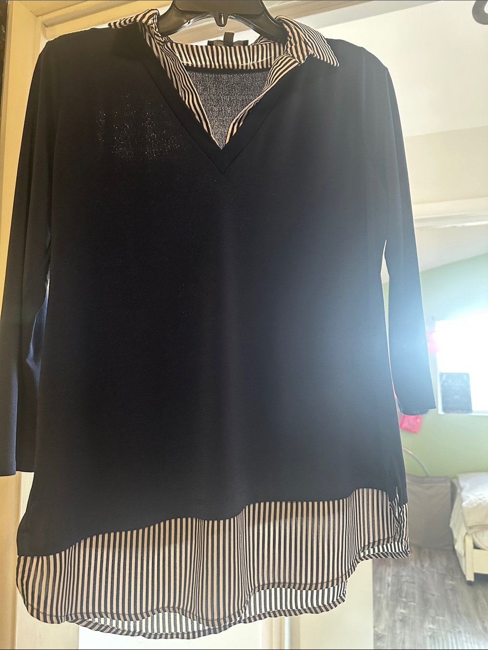 Adrianna Papell navy blue V-Neck top size medium